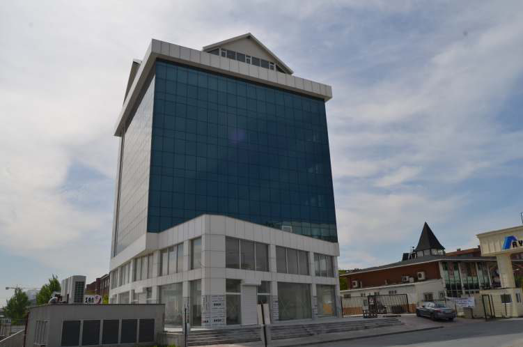 Martello Plaza